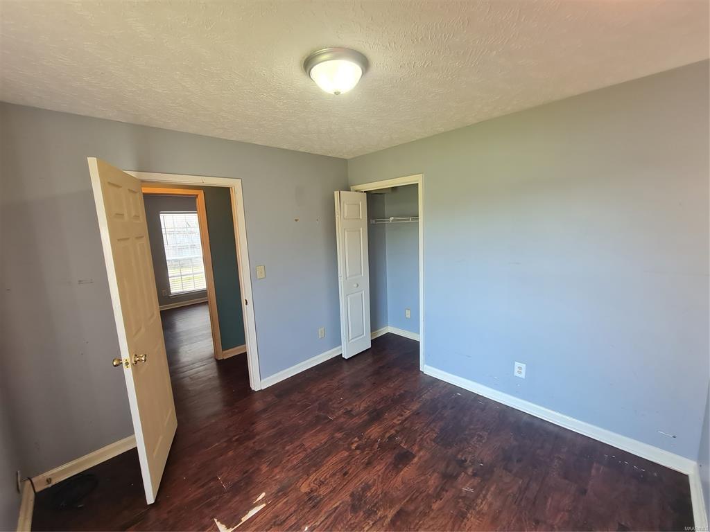 Building Photo - 3661 Horseshoe Cir