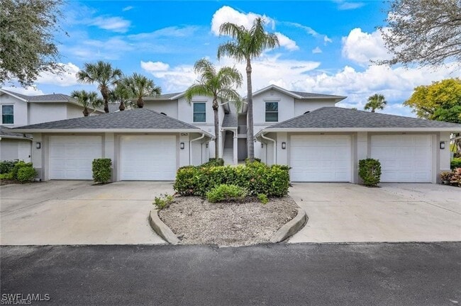 Primary Photo - 1345 Charleston Square Dr