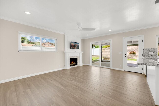 Building Photo - Charming La Habra Corner Lot Home.  4 Bedrooms & 2 Bath