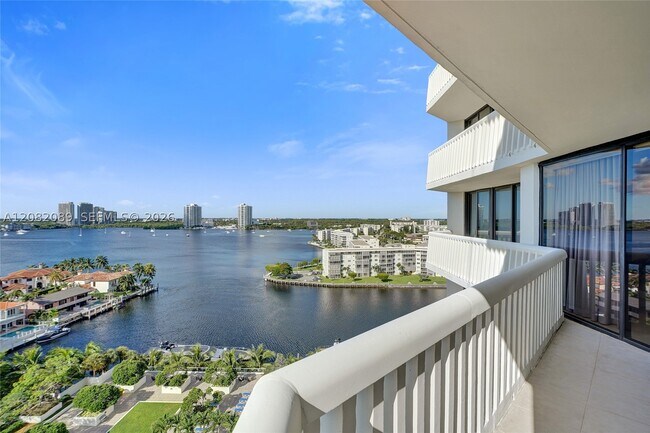 Building Photo - 1000 E Island Blvd