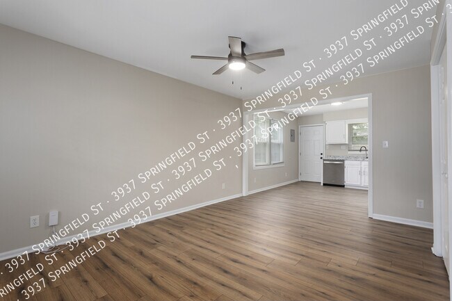 Building Photo - 3937 Springfield St