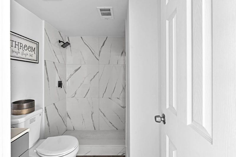 Building Photo - 801 SW 15th Ave