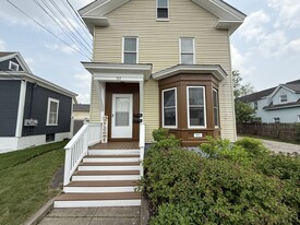 Building Photo - 111 S State St