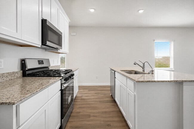 Building Photo - 30114 Broeder Wy Ct