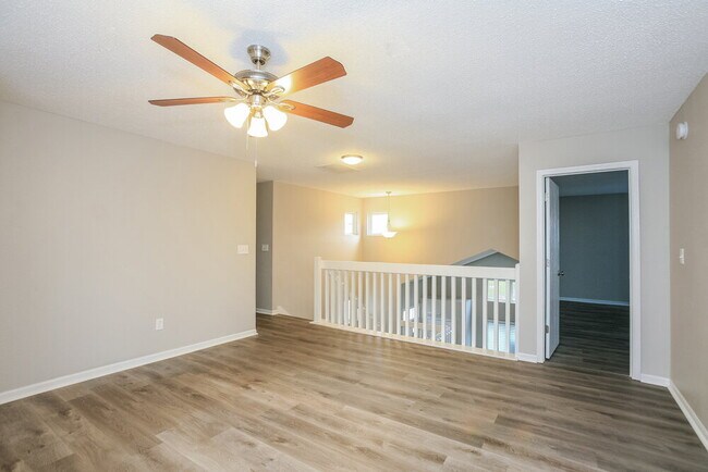 Building Photo - 4430 Autumn Crest Ct