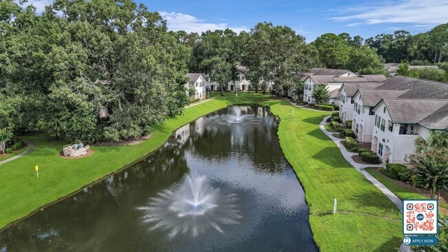 Building Photo - MOVE IN THIS YEAR - FREE MONTH'S RENT IN 1st 90 DAYS!