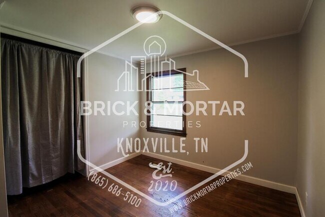 Building Photo - 316 Sarvis Dr