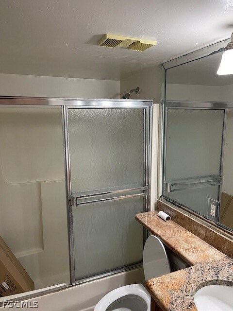 Building Photo - 2121 Collier Ave