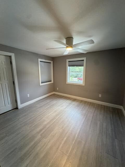 Building Photo - August Only: 1st Month Free with Move-in by 8/30: Downtown Winchester Living – Fully Renovated 3-...