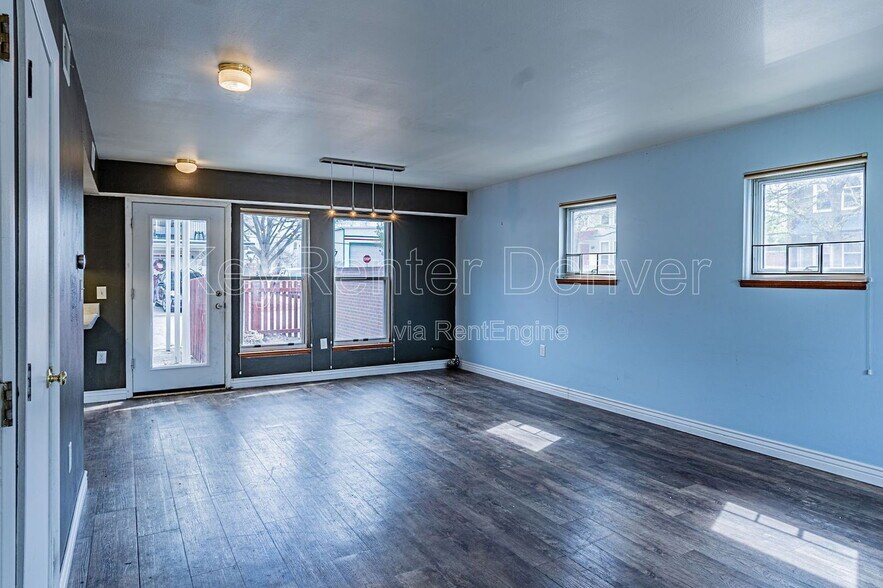 Building Photo - 1150 Inca St