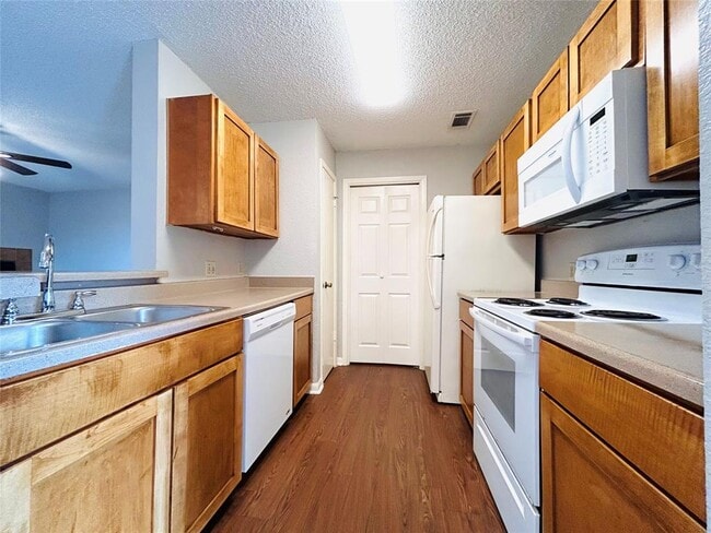 Building Photo - 8913 Schick Rd
