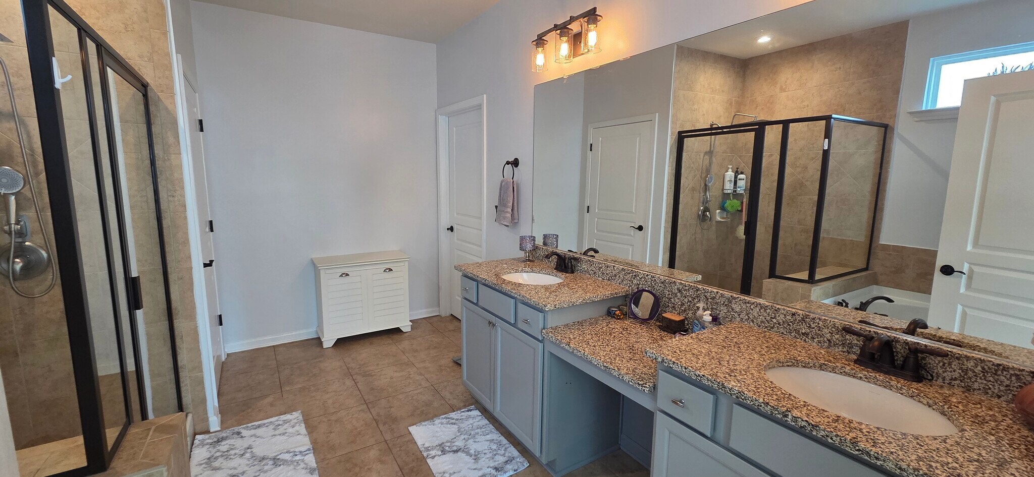 Building Photo - 409 Golden Rod Ct