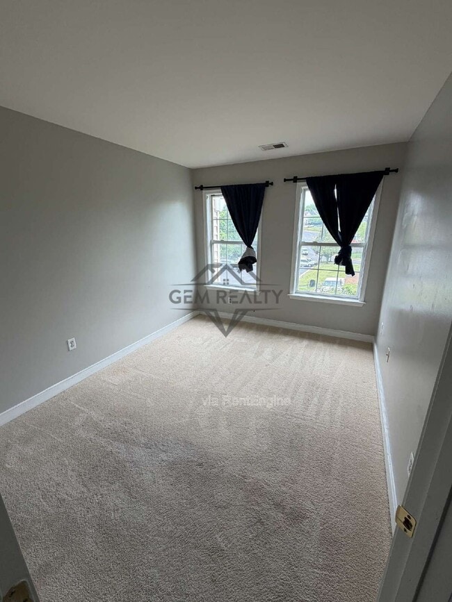Building Photo - 3318 Broker Ln