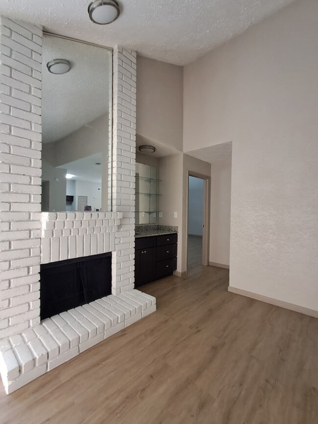 Building Photo - 11727 Ridge Run Dr