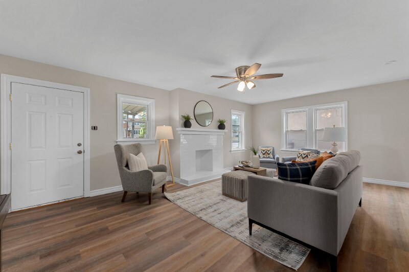 Building Photo - 10310 Lackland Rd