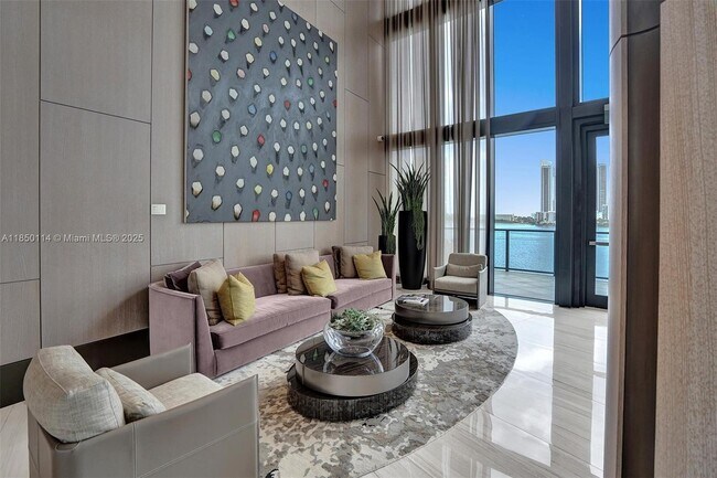 Building Photo - 5000 Island Estates Dr