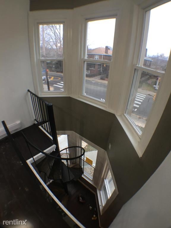 Building Photo - 531 N Negley Ave