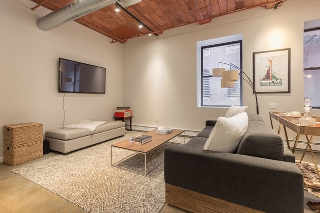 Building Photo - 717 Atlantic Ave