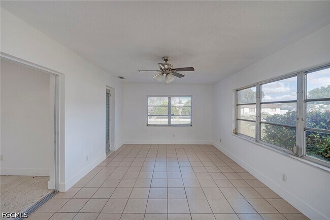 Building Photo - 220 Punta Alta Ct