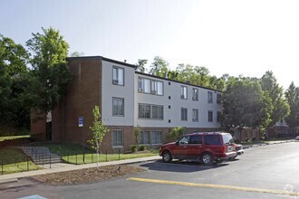 Building Photo - Mifflin Estates