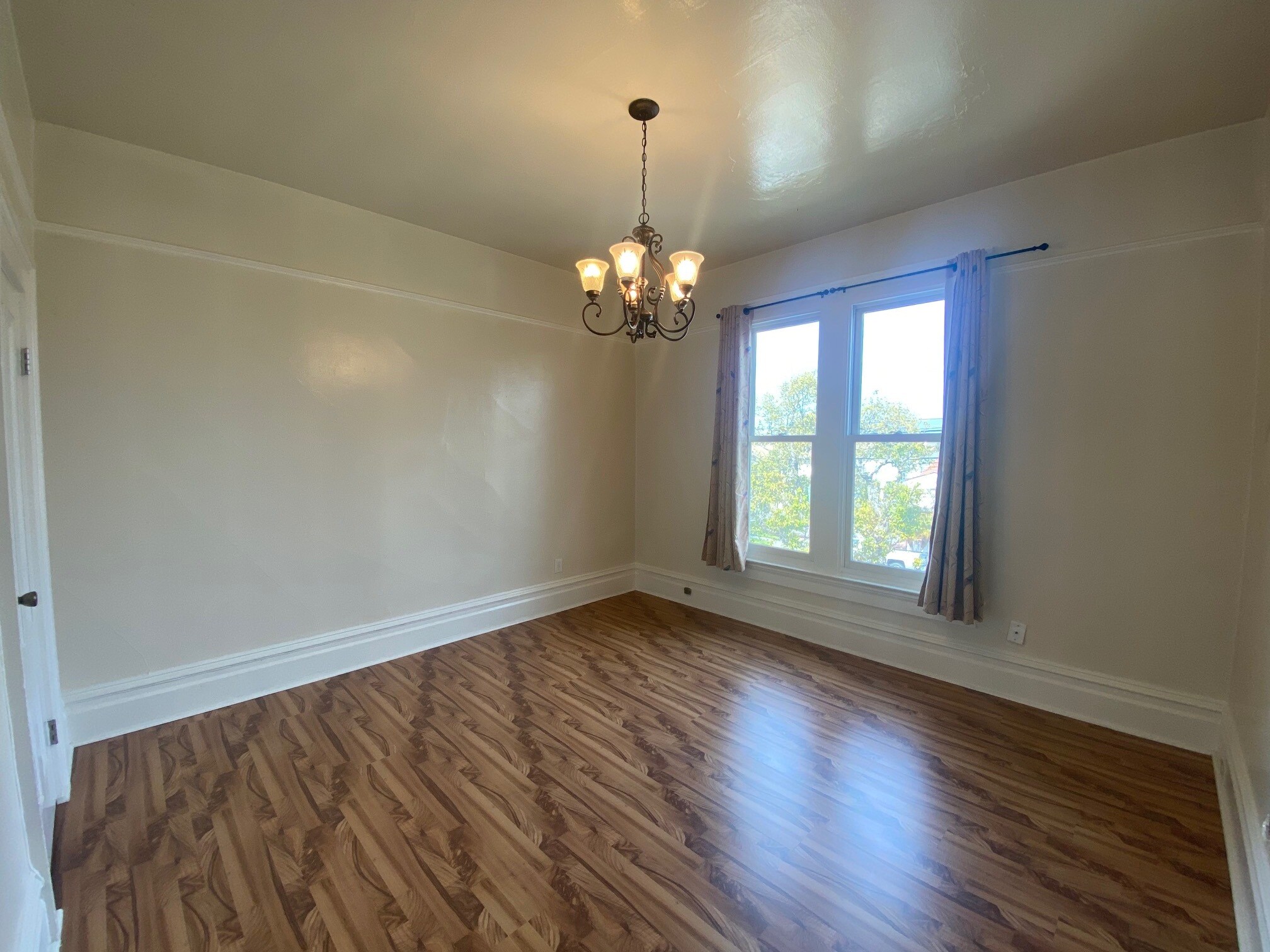 Building Photo - 1626 Santa Clara Ave