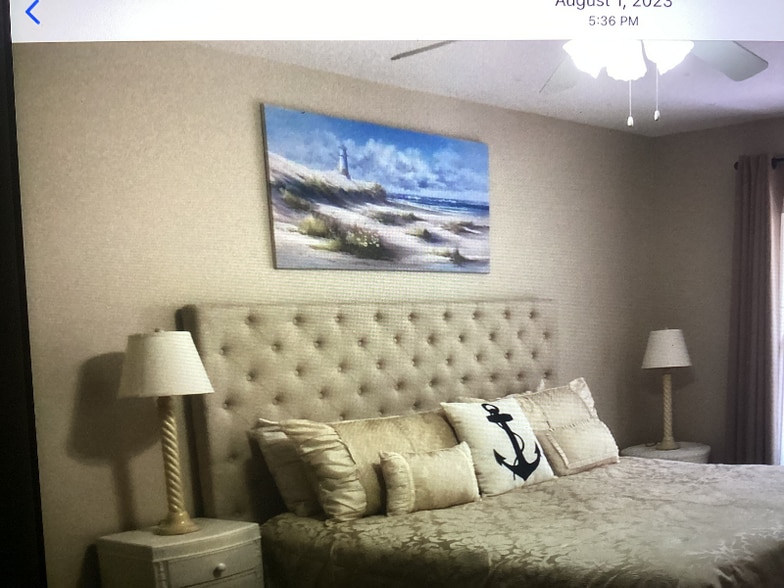 Building Photo - 723 Laurel Bay Cir