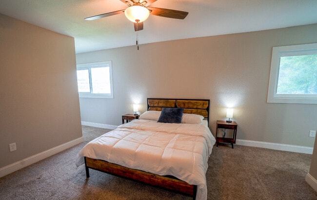 Building Photo - 23 E Brainerd St