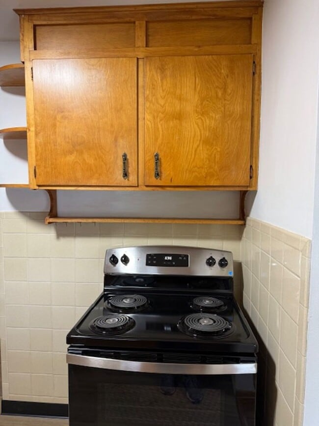 Building Photo - 2 bedroom townhouse twinplex