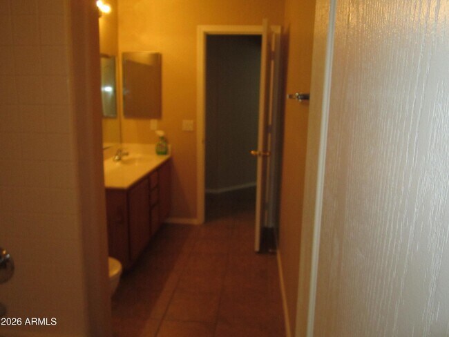 Building Photo - 18671 N Madison Rd