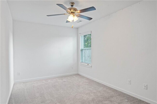 Building Photo - 5943 W Holdcroft Dr