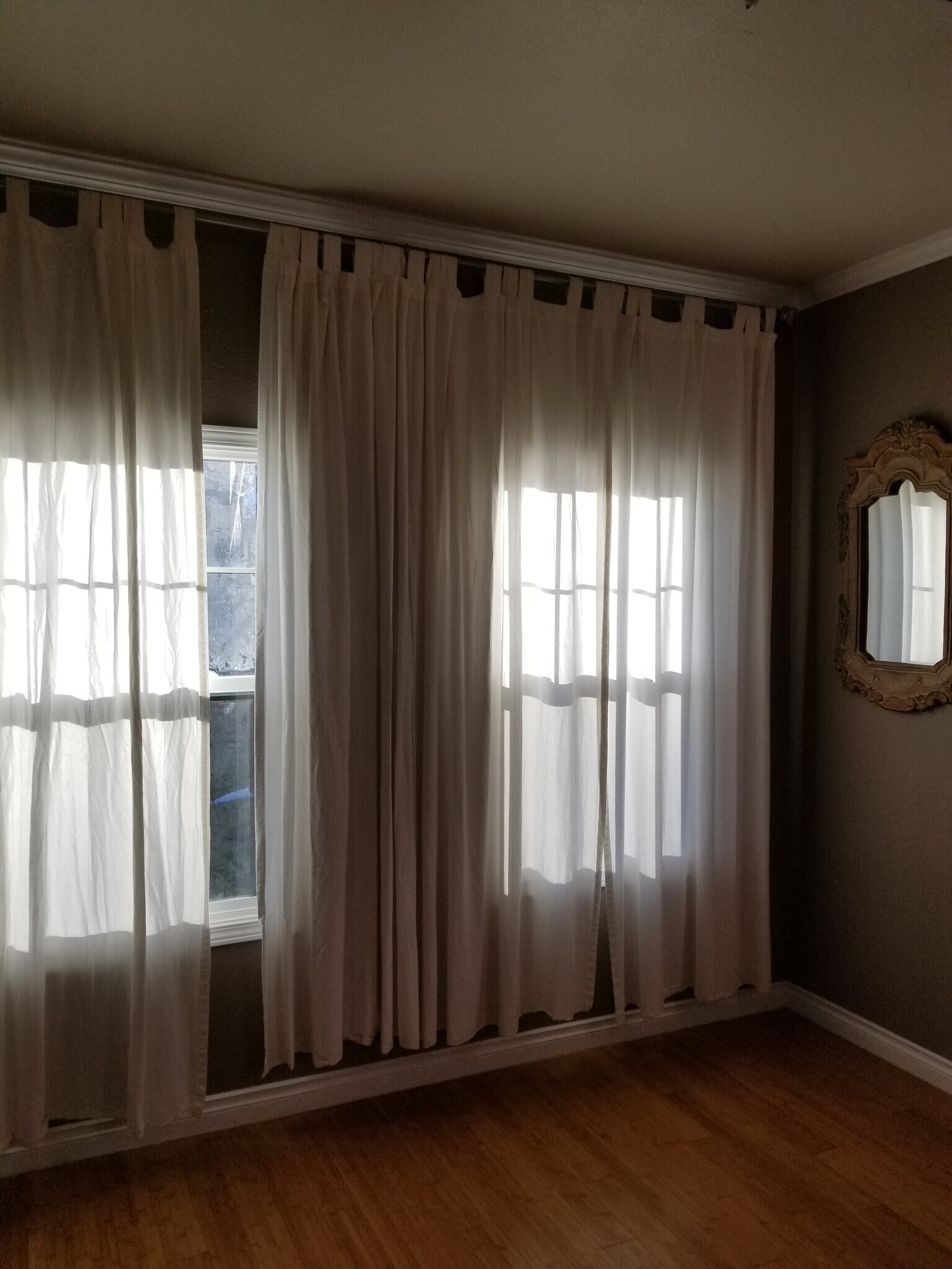 Windows main room - 1318 N C St