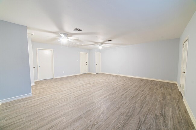 Building Photo - 8655 Northridge Loop