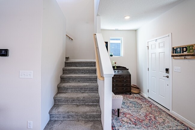 Building Photo - 2636 N Osprey Ln