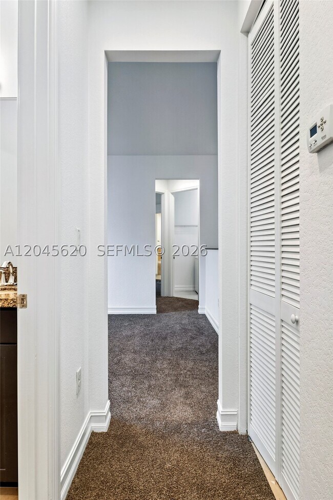 Building Photo - 142 SW 127th Terrace