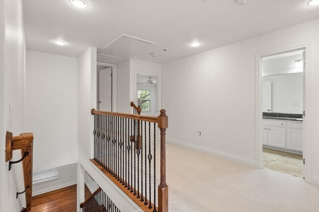 Building Photo - 5305 Emerson Ave