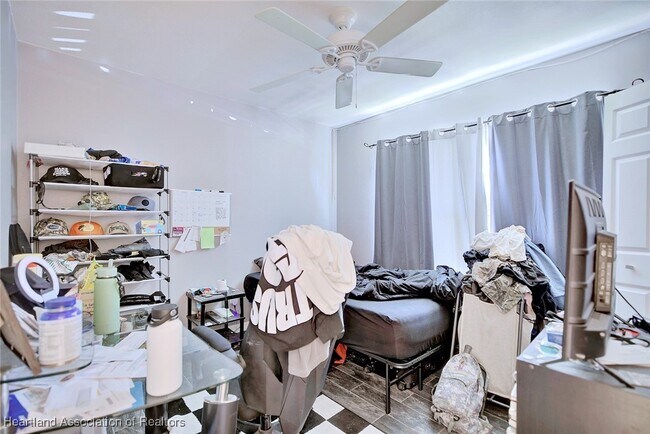 Building Photo - 4706 Mercado Dr