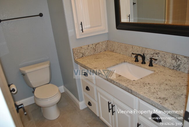 Building Photo - Gorgeous Rocklin Home in a great location