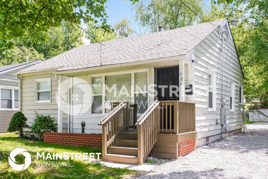 Building Photo - 323 N 43rd St