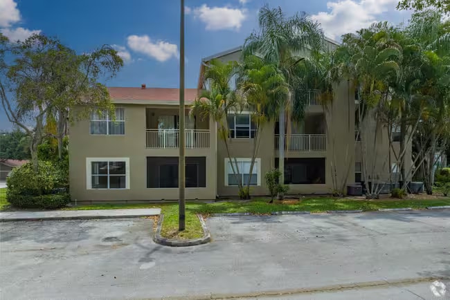Building Photo - 1760 Palm Cove Blvd