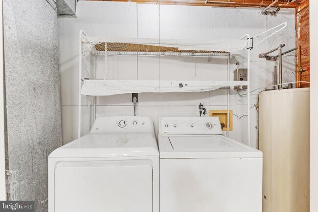 Building Photo - 3604 Cox Ct