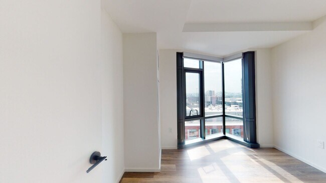 Building Photo - 345 Harrison Ave