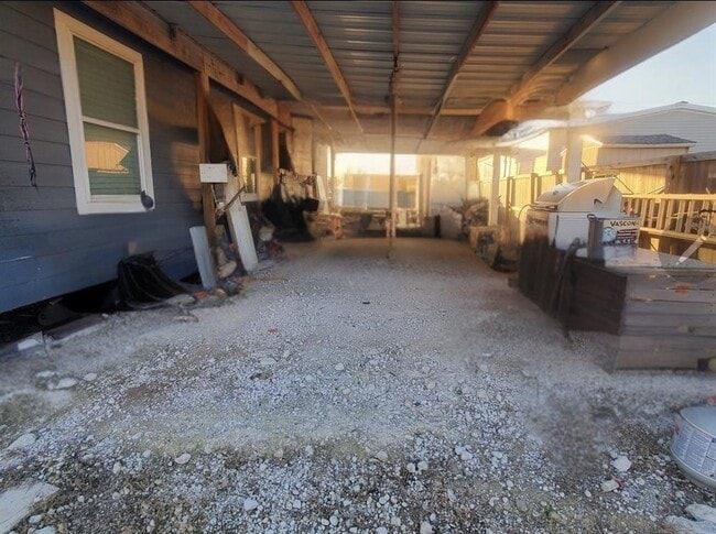 Building Photo - 570 County Rd 5102J