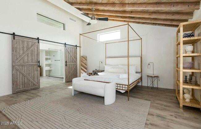 Building Photo - 11212 N Sundown Dr