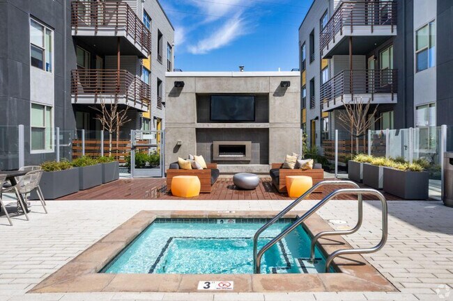 Building Photo - 3645 Haven Ave