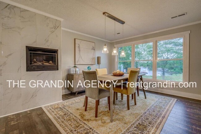 Building Photo - 1684 Dudley Amos Rd