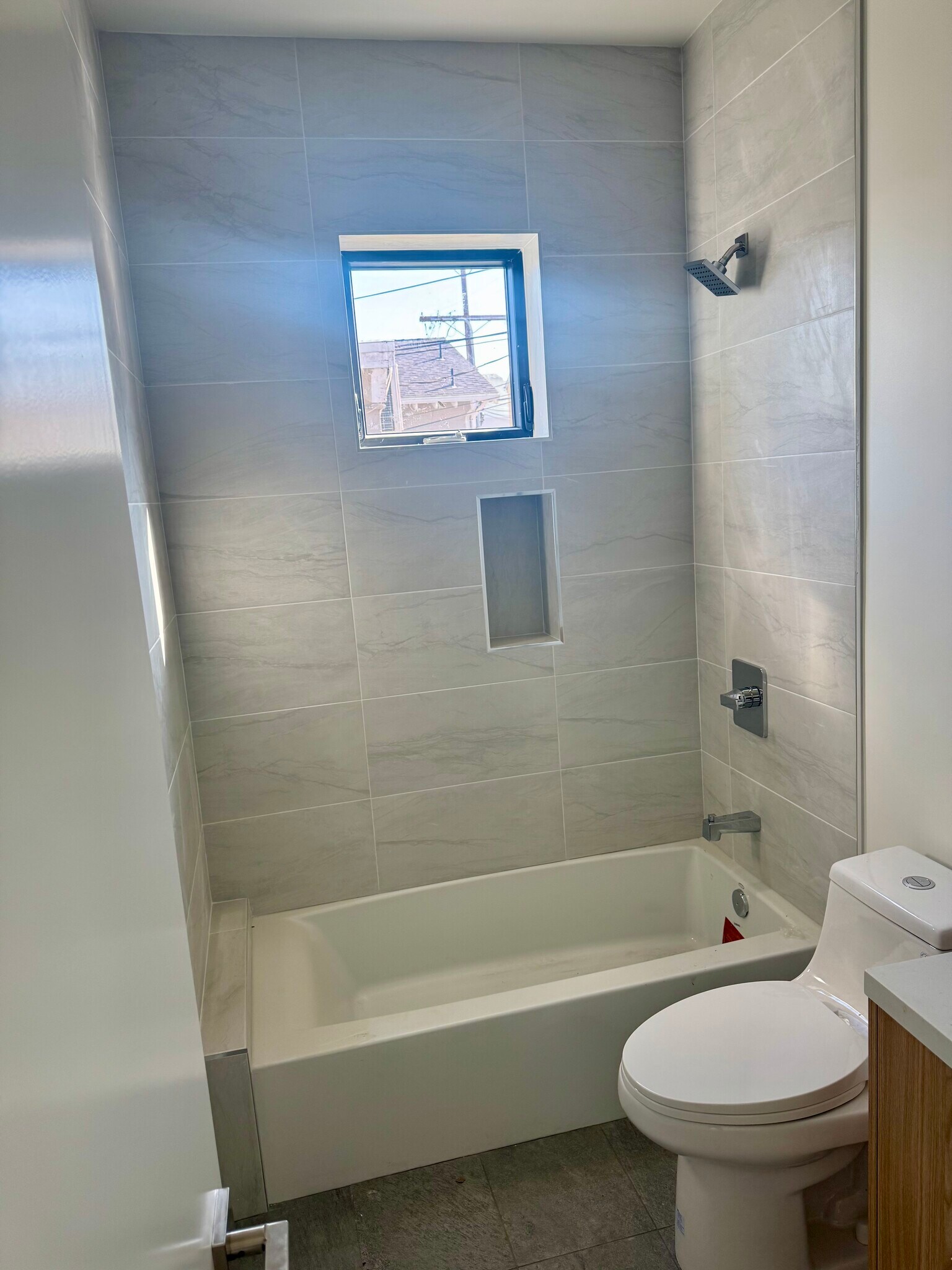 Building Photo - 2520 5th St