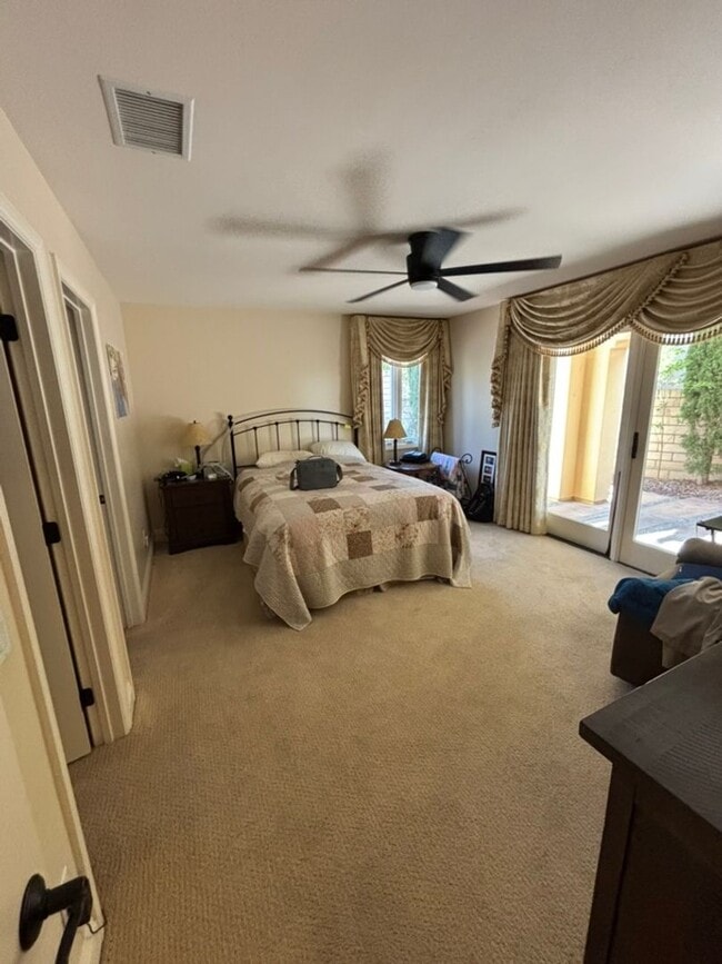 Building Photo - Beautiful 3BD 3.5BA House in La Jolla