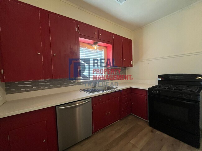 Building Photo - Charming 2-Bedroom Home for Rent in Tolar, TX!