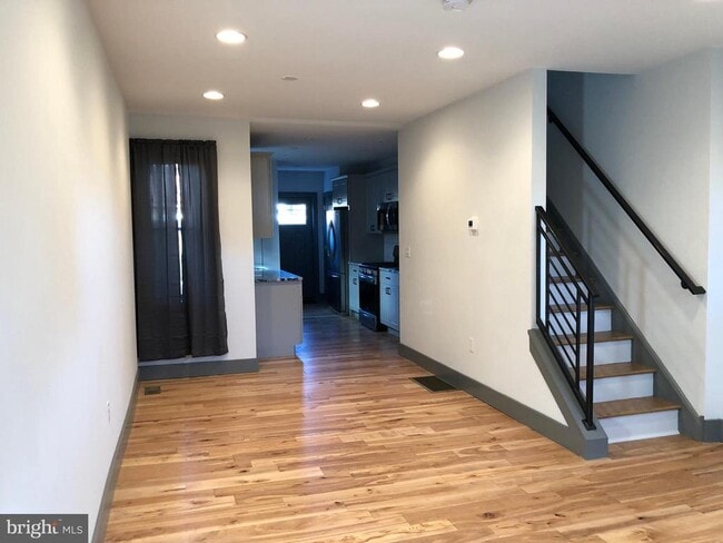 Building Photo - 1829 N Ringgold St