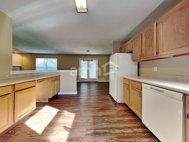 Building Photo - 2733 Jenny Marie Dr